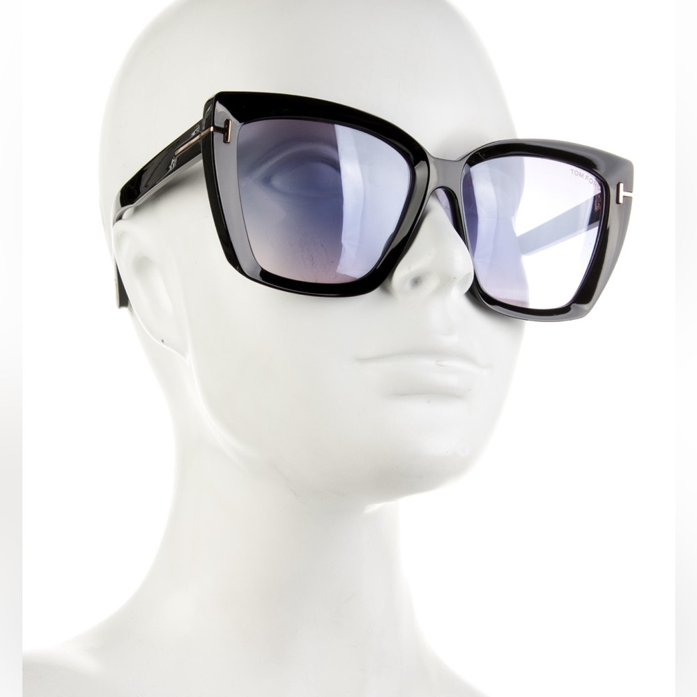 Tom Ford Cat-Eye Gradient Sunglasses